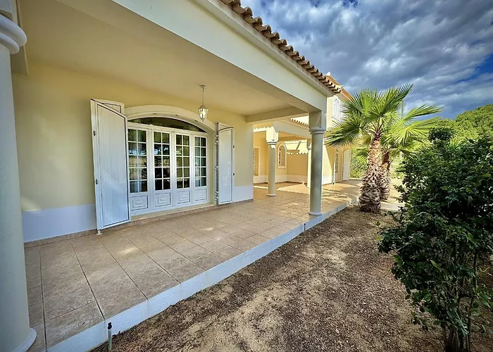 Premium With Pool By Homing *