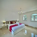 Premium With Pool By Homing וילה *