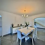 Premium With Pool By Homing קווארטיירה