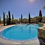 Premium With Pool By Homing * קווארטיירה