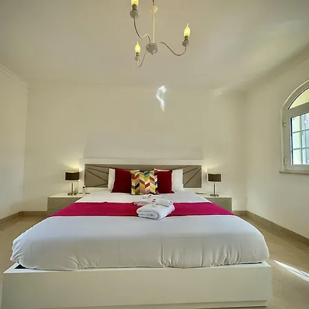 Villa Quarteira Premium With Pool By Homing *