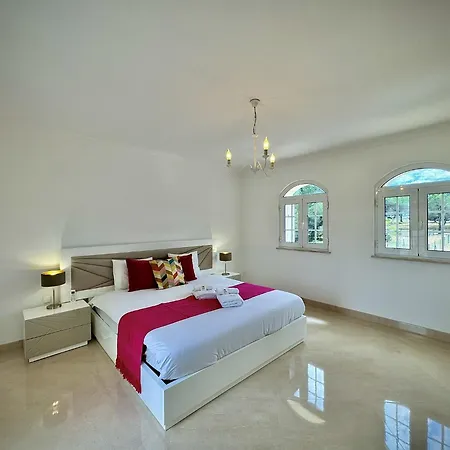 Quarteira Premium With Pool By Homing Villa *