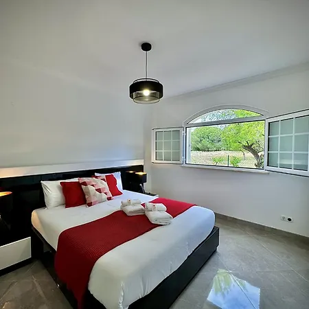 Villa Quarteira Premium With Pool By Homing *