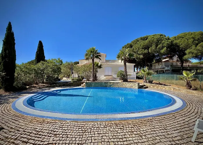 Premium With Pool By Homing Villa Quarteira