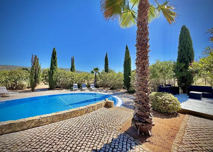 Premium With Pool By Homing Villa Quarteira
