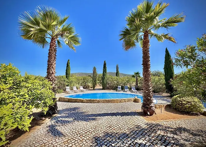 Villa Premium With Pool By Homing *