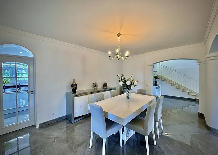 Premium With Pool By Homing كوارتيرا